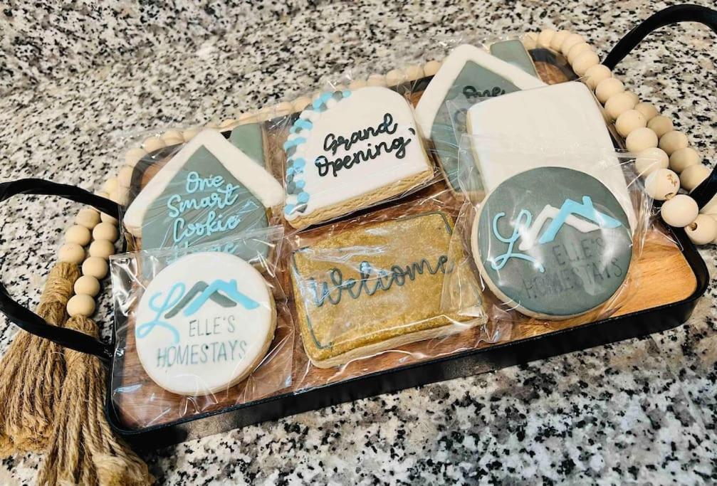 One-Of-A-Kind Smart, Cookie Themed Home For Up To 6 Clarksville Zewnętrze zdjęcie